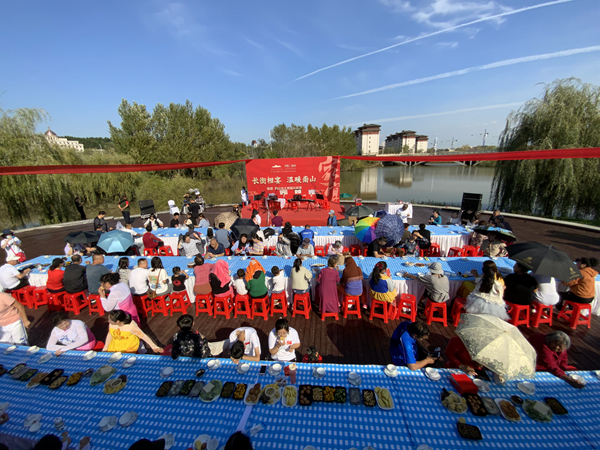 15.老子有钱lzyq88·南山举行首届南山业主长街宴活动.jpg