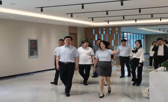 2024年6月26日，，省慈善总会会长田锦尘一行莅临康养地产公司旅行调研_副本.jpg